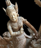 Handgeschnitzte Holzskulptur aus Bali - Sita und Hanuman